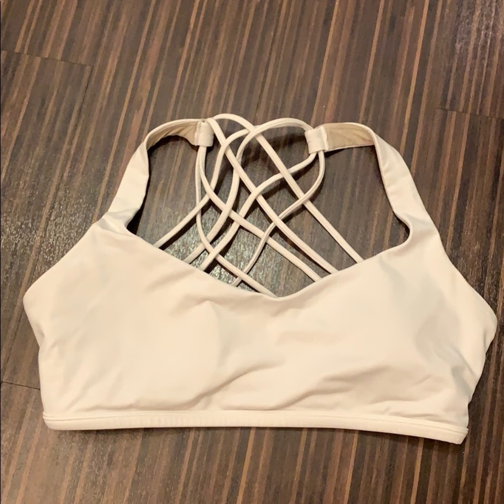 Lululemon Free To Be Bra Wild
Light Support